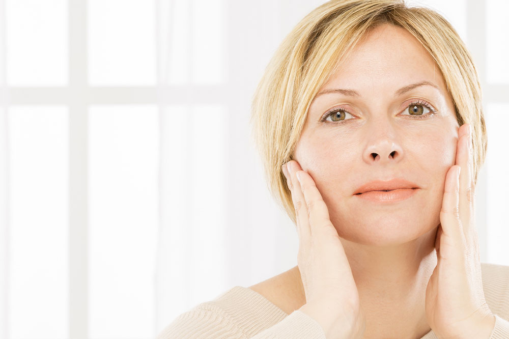 Tips for Glowing Skin in Your 40s